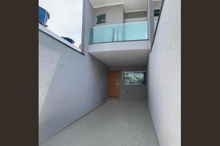 Casa à venda com 115m², 3 quartos e 2 vagas