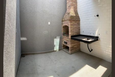 Casa à venda com 115m², 3 quartos e 2 vagas