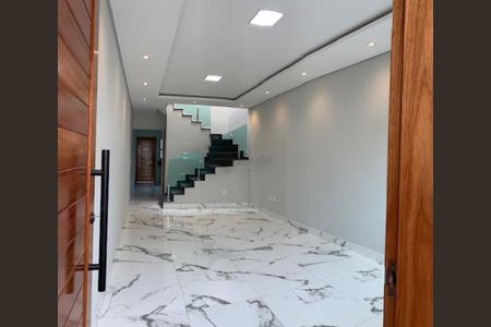 Casa à venda com 133m², 2 quartos e 4 vagas