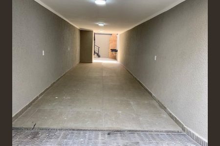 Casa à venda com 133m², 2 quartos e 4 vagas