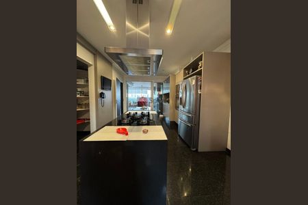 Apartamento à venda com 202m², 3 quartos e 4 vagas