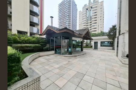 Apartamento à venda com 234m², 3 quartos e 4 vagas