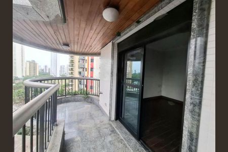 Apartamento à venda com 234m², 3 quartos e 4 vagas