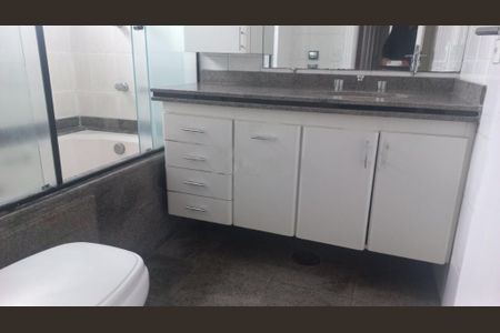 Apartamento à venda com 120m², 4 quartos e 4 vagas