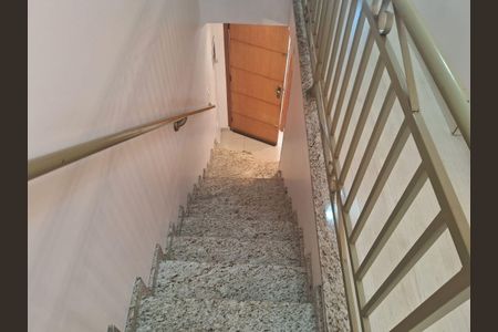 Casa à venda com 120m², 3 quartos e 2 vagas