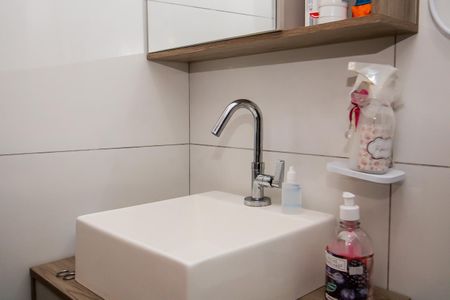 Casa à venda com 150m², 3 quartos e sem vaga Casa à venda com 150m², 3 quartos e sem vagaBanheiro da Suíte