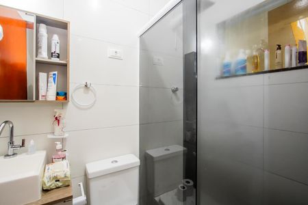 Casa à venda com 150m², 3 quartos e sem vaga Casa à venda com 150m², 3 quartos e sem vagaBanheiro da Suíte