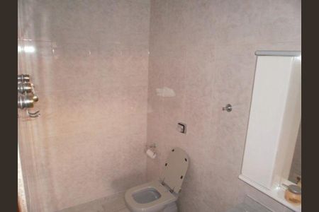 Casa à venda com 3 quartos, 245m² em Jardim Textil, São Paulo