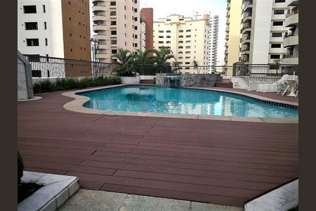 Apartamento à venda com 697m², 5 quartos e 5 vagas