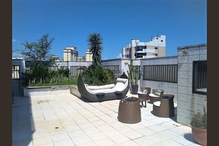 Apartamento à venda com 697m², 5 quartos e 5 vagas