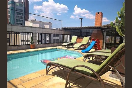 Apartamento à venda com 697m², 5 quartos e 5 vagas