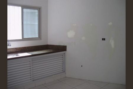Casa à venda com 140m², 3 quartos e 2 vagas
