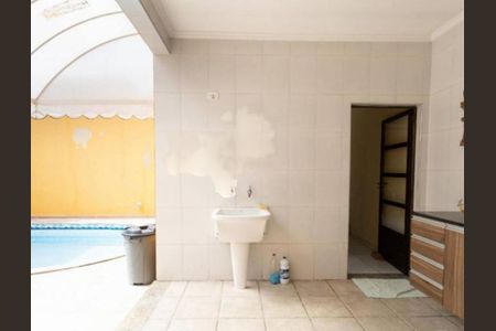 Casa à venda com 346m², 3 quartos e 4 vagas