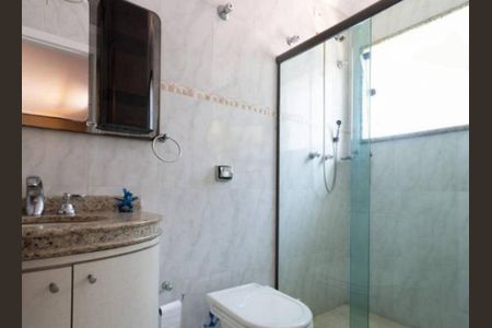 Casa à venda com 346m², 3 quartos e 4 vagas