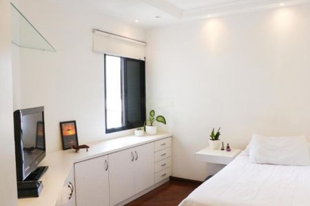 Apartamento à venda com 137m², 3 quartos e 4 vagas