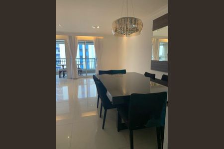 Apartamento à venda com 159m², 3 quartos e 4 vagas