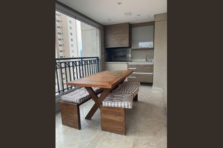 Apartamento à venda com 159m², 3 quartos e 4 vagas