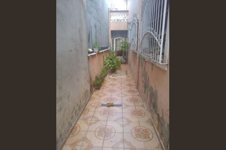 Casa à venda com 140m², 3 quartos e 2 vagas