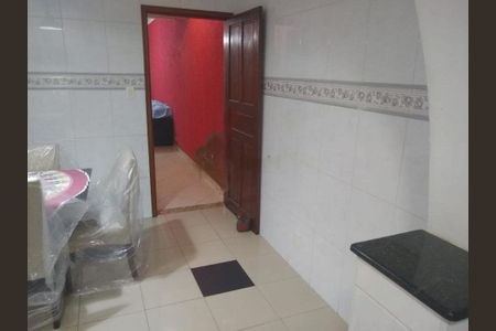 Casa à venda com 140m², 3 quartos e 2 vagas