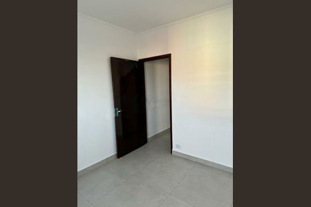 Casa à venda com 136m², 3 quartos e 2 vagas