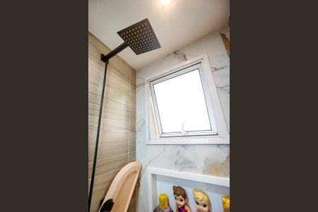 Apartamento à venda com 98m², 3 quartos e 2 vagasBanheiro social