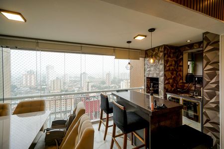 Apartamento à venda com 98m², 3 quartos e 2 vagasVaranda