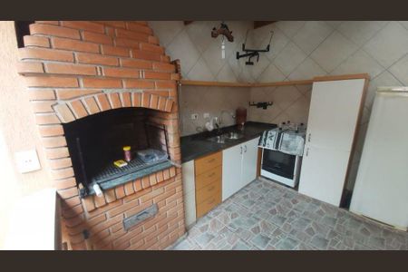 Casa à venda com 120m², 3 quartos e sem vaga