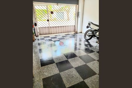 Casa à venda com 180m², 3 quartos e 1 vaga