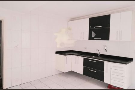 Casa à venda com 180m², 3 quartos e 1 vaga