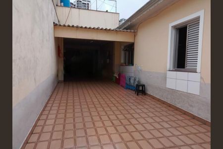Casa à venda com 200m², 3 quartos e 6 vagas