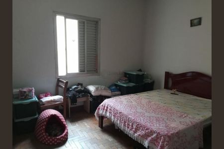 Casa à venda com 200m², 3 quartos e 6 vagas