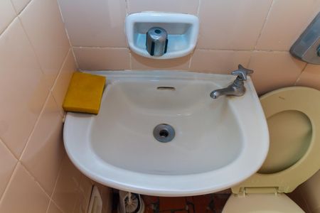 Casa à venda com 248m², 4 quartos e 4 vagas Casa à venda com 248m², 4 quartos e 4 vagasBanheiro 3