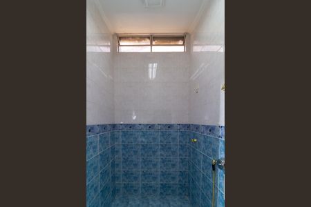 Casa à venda com 248m², 4 quartos e 4 vagas Casa à venda com 248m², 4 quartos e 4 vagasBanheiro 2