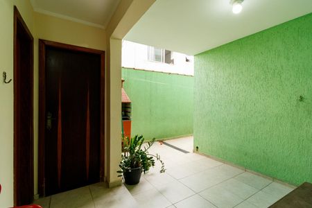 Casa à venda com 260m², 4 quartos e 2 vagas Casa à venda com 260m², 4 quartos e 2 vagasÁrea de Serviço
