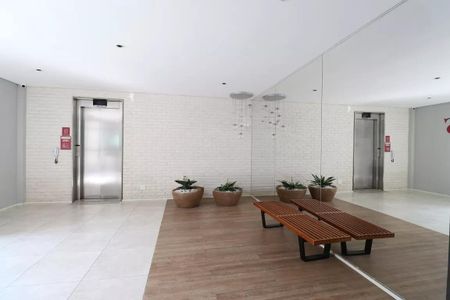 Apartamento à venda com 62m², 2 quartos e 1 vaga