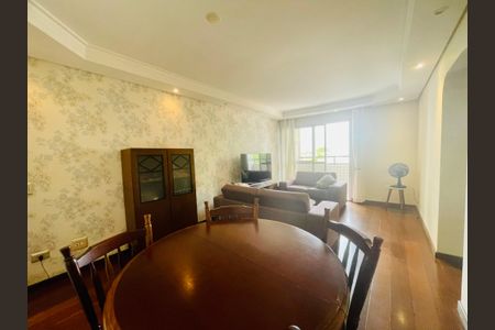 Apartamento à venda com 90m², 3 quartos e 2 vagas Apartamento à venda com 90m², 3 quartos e 2 vagasSala