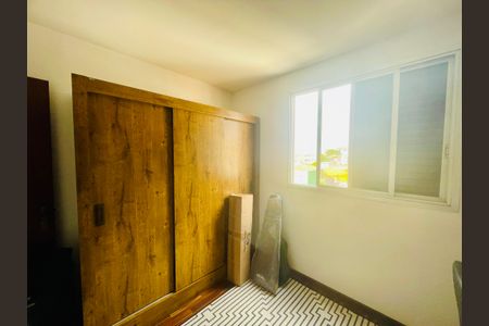 Apartamento à venda com 90m², 3 quartos e 2 vagas Apartamento à venda com 90m², 3 quartos e 2 vagasQuarto 3
