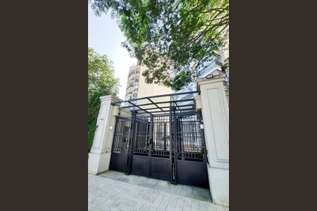 Apartamento à venda com 299m², 5 quartos e 5 vagasFachada e portaria