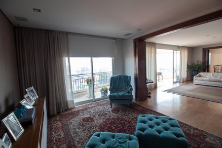 Apartamento à venda com 299m², 5 quartos e 5 vagasSala de TV