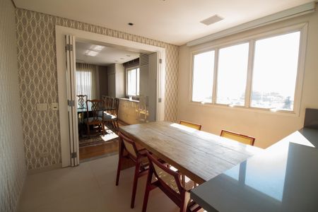 Apartamento à venda com 299m², 5 quartos e 5 vagasCopa