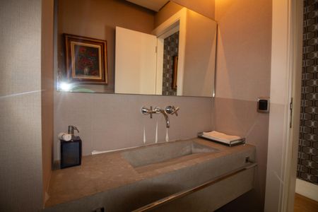 Apartamento à venda com 299m², 5 quartos e 5 vagasLavabo
