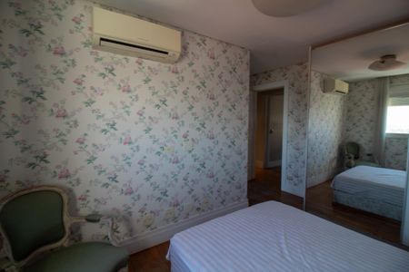 Apartamento à venda com 299m², 5 quartos e 5 vagasSuíte 3