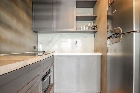 Apartamento à venda com 98m², 1 quarto e 2 vagas