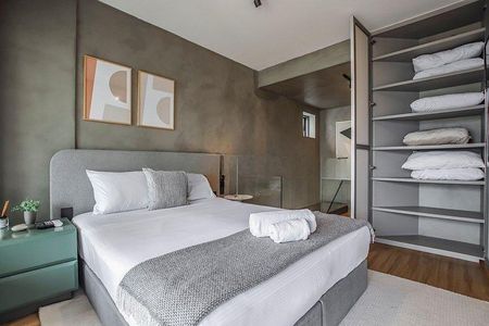 Apartamento à venda com 98m², 1 quarto e 2 vagas
