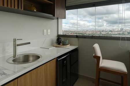 Apartamento à venda com 173m², 3 quartos e 3 vagas Apartamento à venda com 173m², 3 quartos e 3 vagasÁrea de Serviço