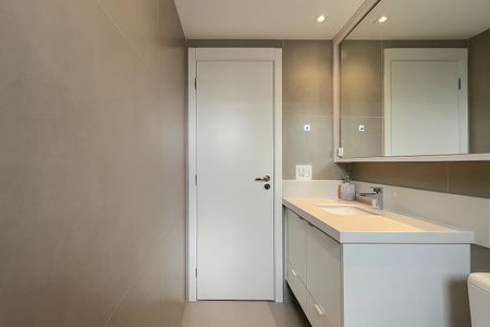 Apartamento à venda com 173m², 3 quartos e 3 vagas Apartamento à venda com 173m², 3 quartos e 3 vagasBanheiro da Suíte 3