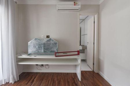 Apartamento à venda com 222m², 4 quartos e 4 vagas