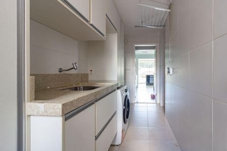Apartamento à venda com 222m², 4 quartos e 4 vagas