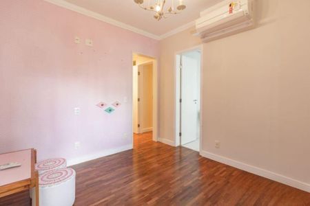 Apartamento à venda com 222m², 4 quartos e 4 vagas