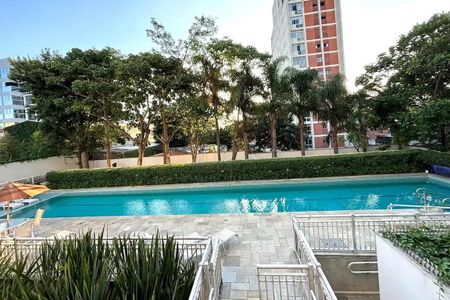 Apartamento à venda com 121m², 2 quartos e 1 vaga